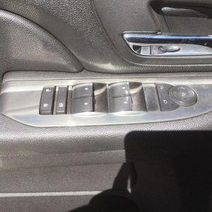 2007 CHEVROLET SUBURBAN_1500 FRONT DOOR SWITCH - 823016