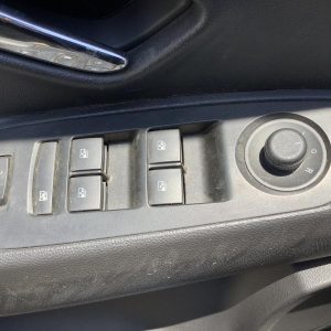 2020 CHEVROLET TRAX FRONT DOOR SWITCH - 812386